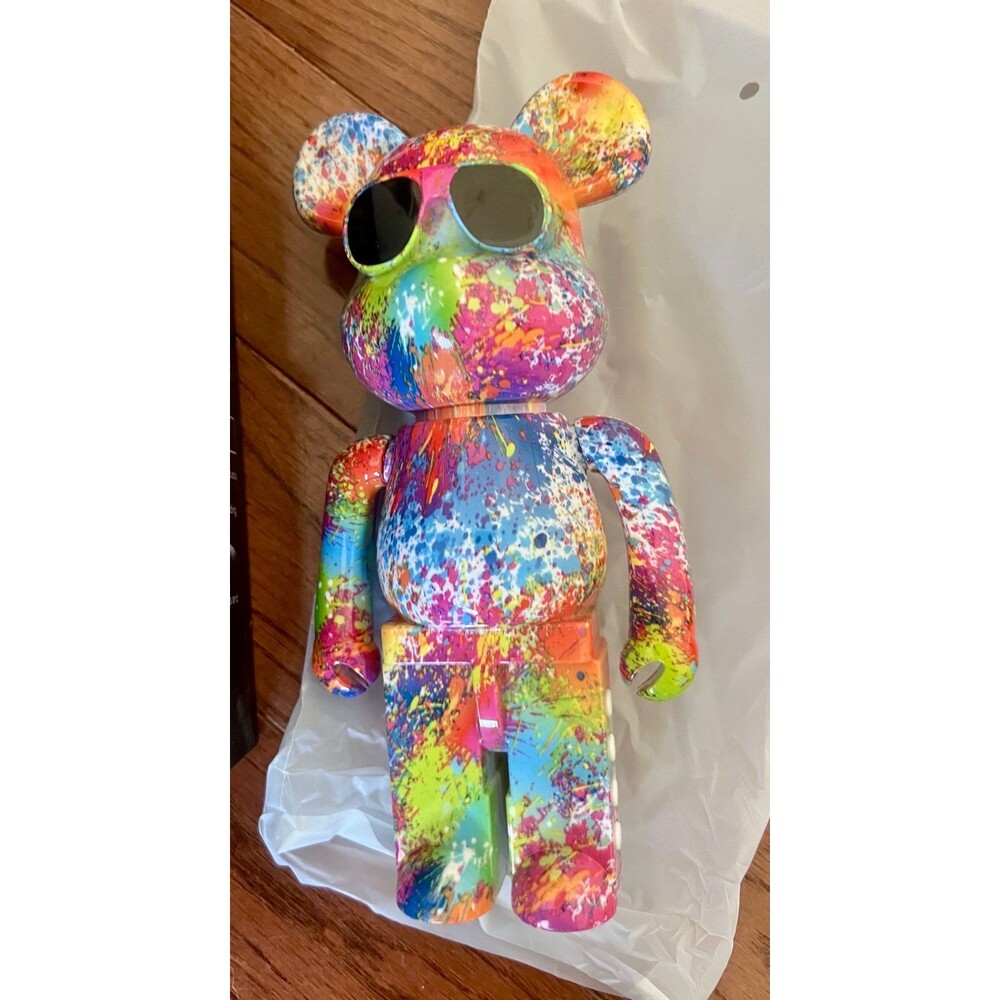 B5 wireless speaker Bear Brick fluid art NIB. SUPER CUTE! Only have 2!